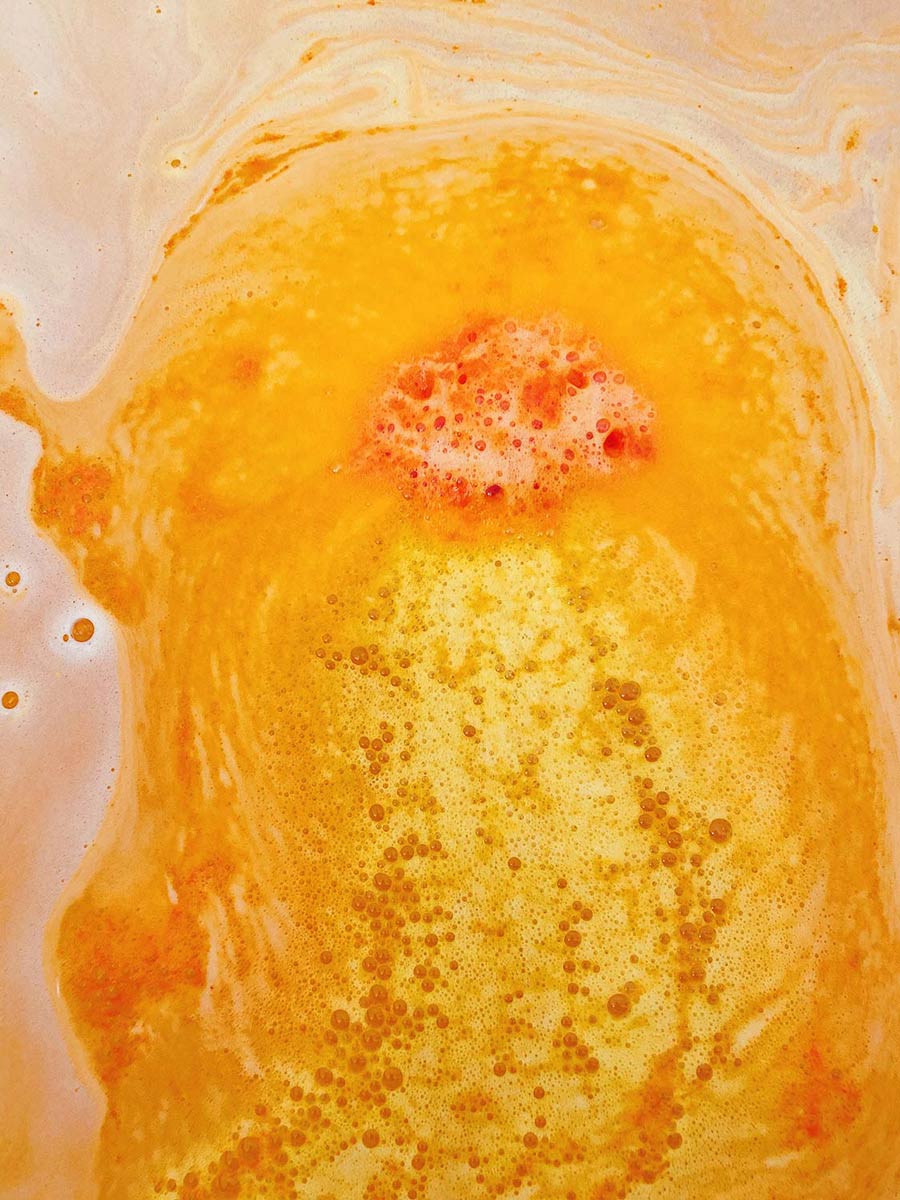 Lit AF Bath Bomb - Citrus / Grapefruit / Bergamot - bath 